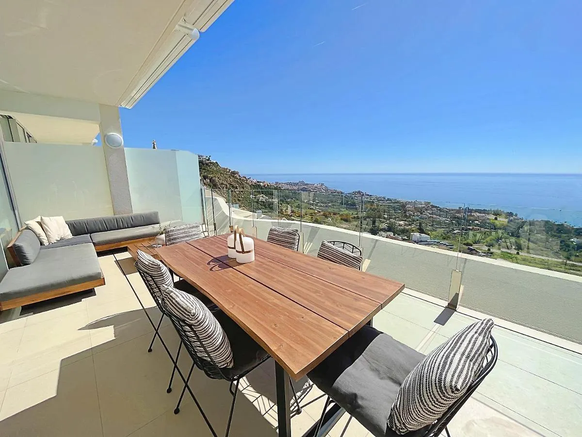 Stupa Hills V F34J - Luxury Sea View Duplex Apartment Benalmadena